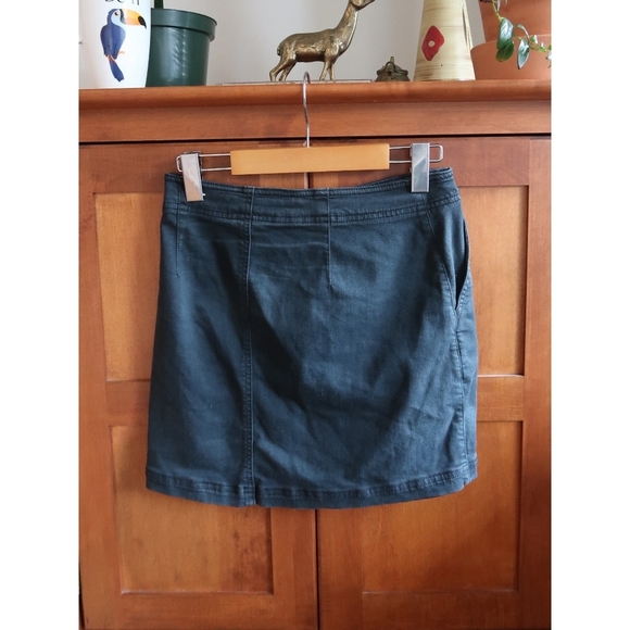 Black Denim Mini Skirt - Picture 6 of 7